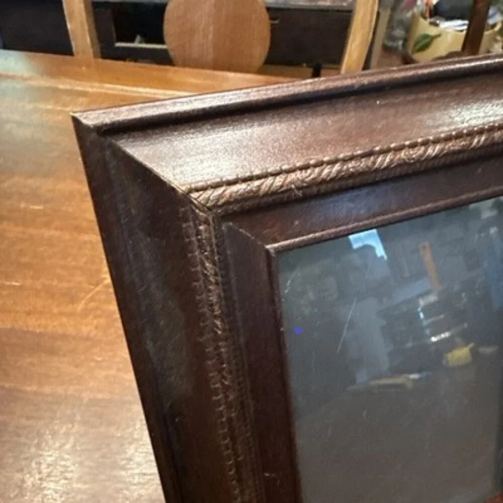 Vintage Olan Mills 5”x7” Solid Wood Picture Frames Set Of 2